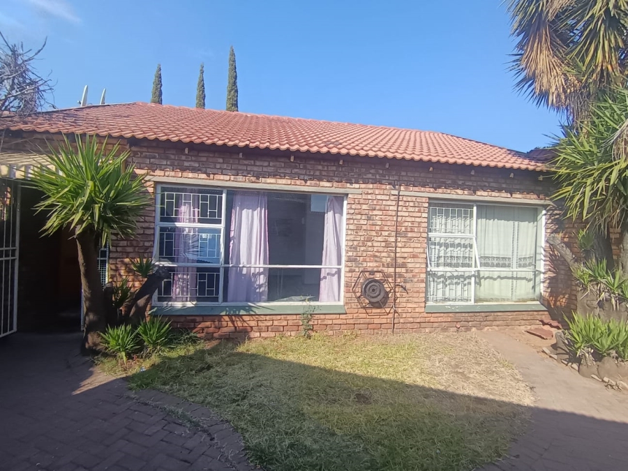 2 Bedroom Property for Sale in New Park Northern Cape